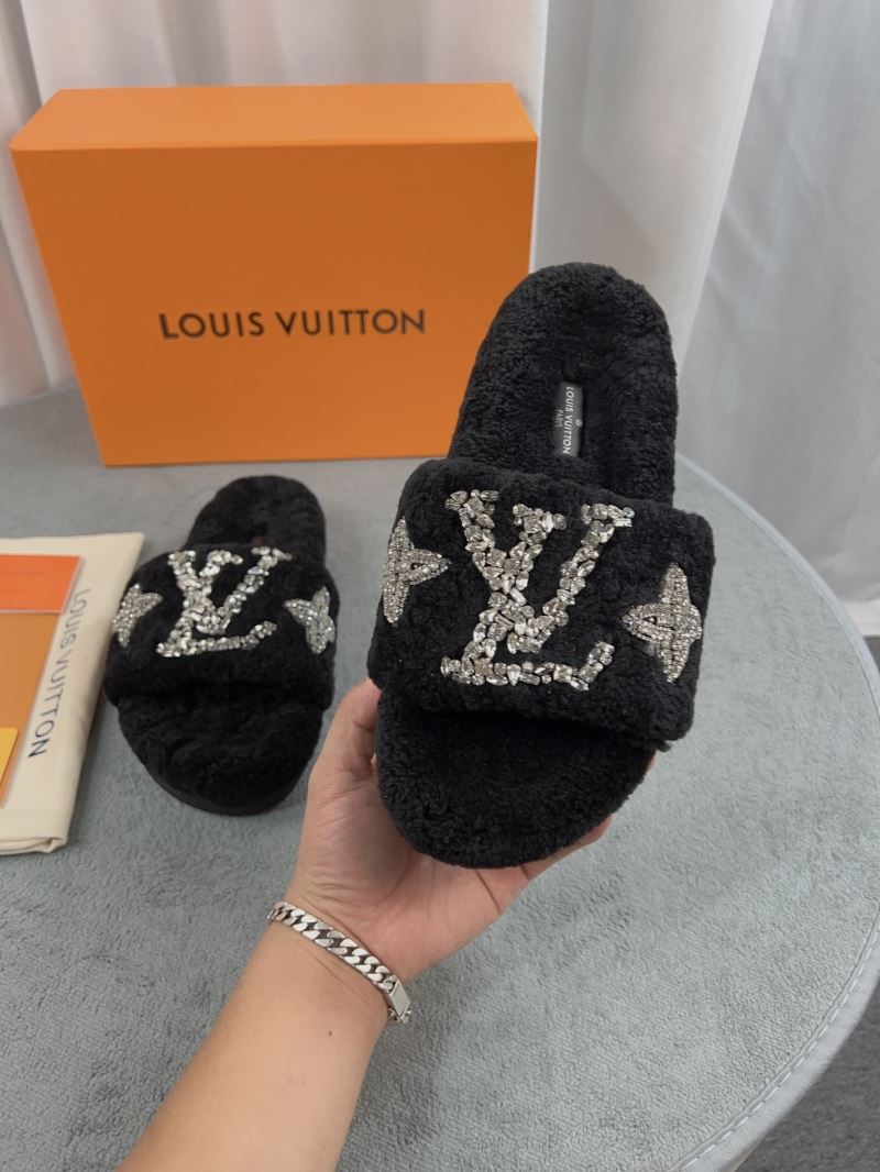 Louis Vuitton Slippers